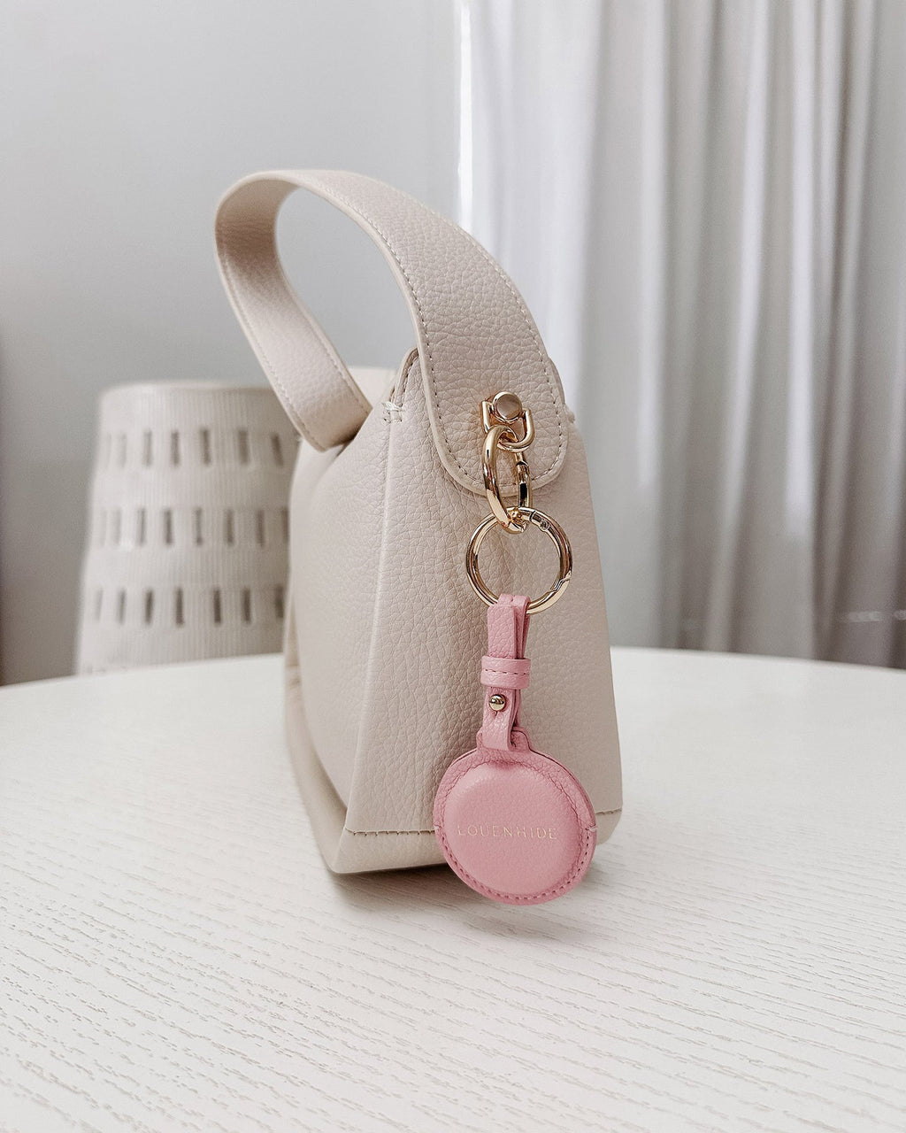 Opal Airtag Case