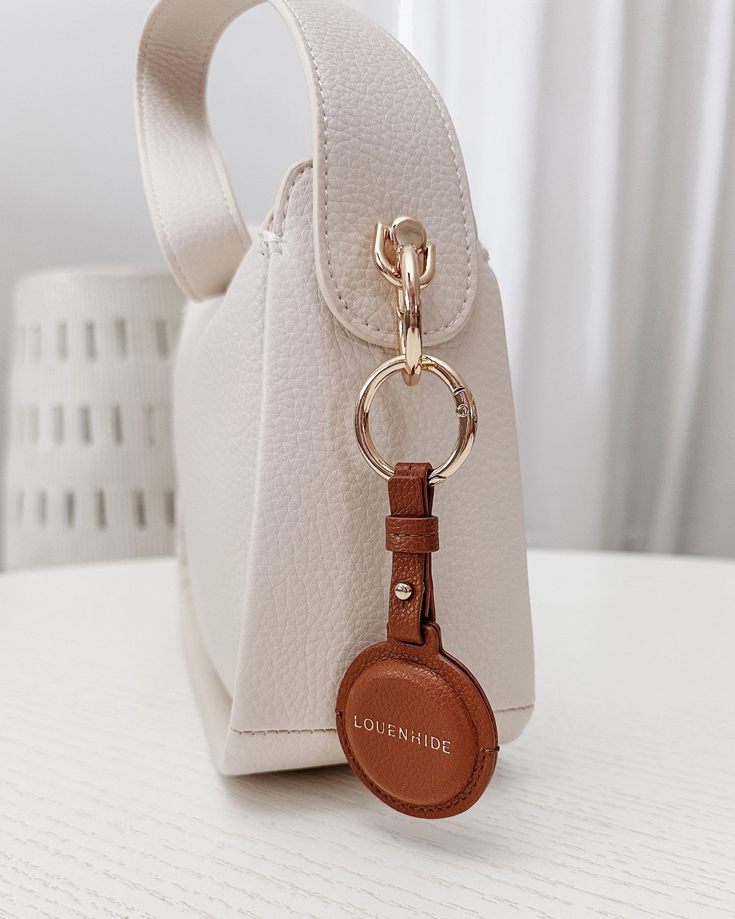 Opal Airtag Case
