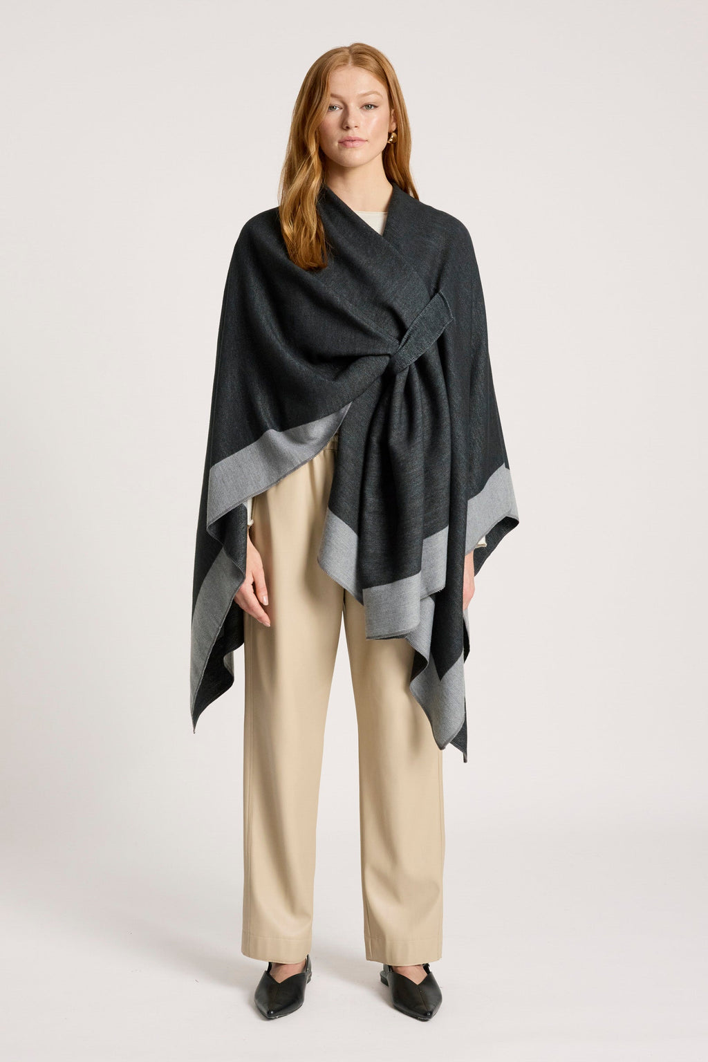 Ayla Cape