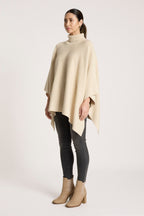 Samira Poncho