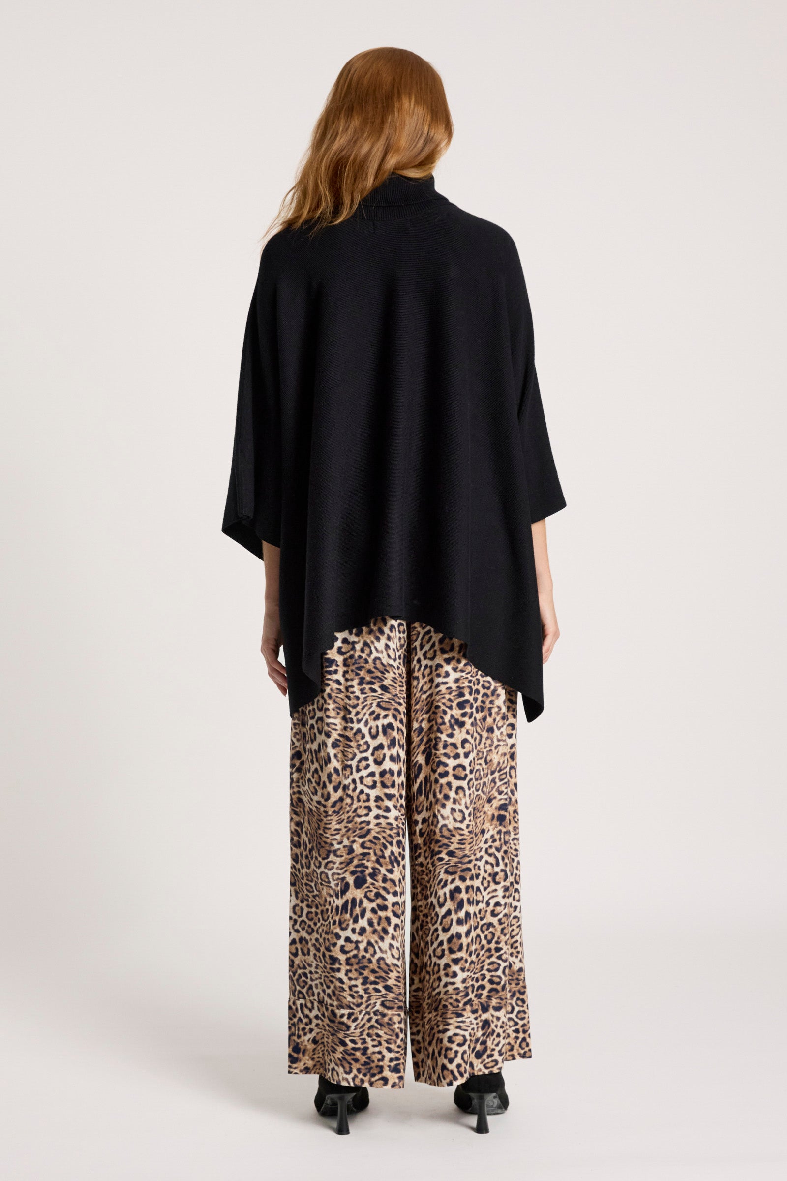 Samira Poncho