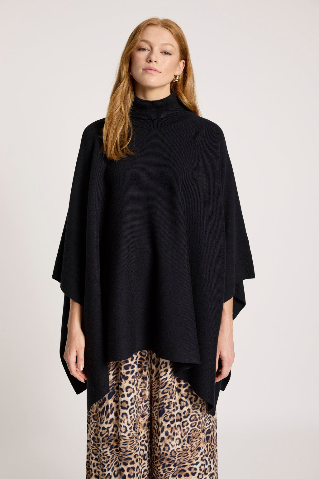 Samira Poncho