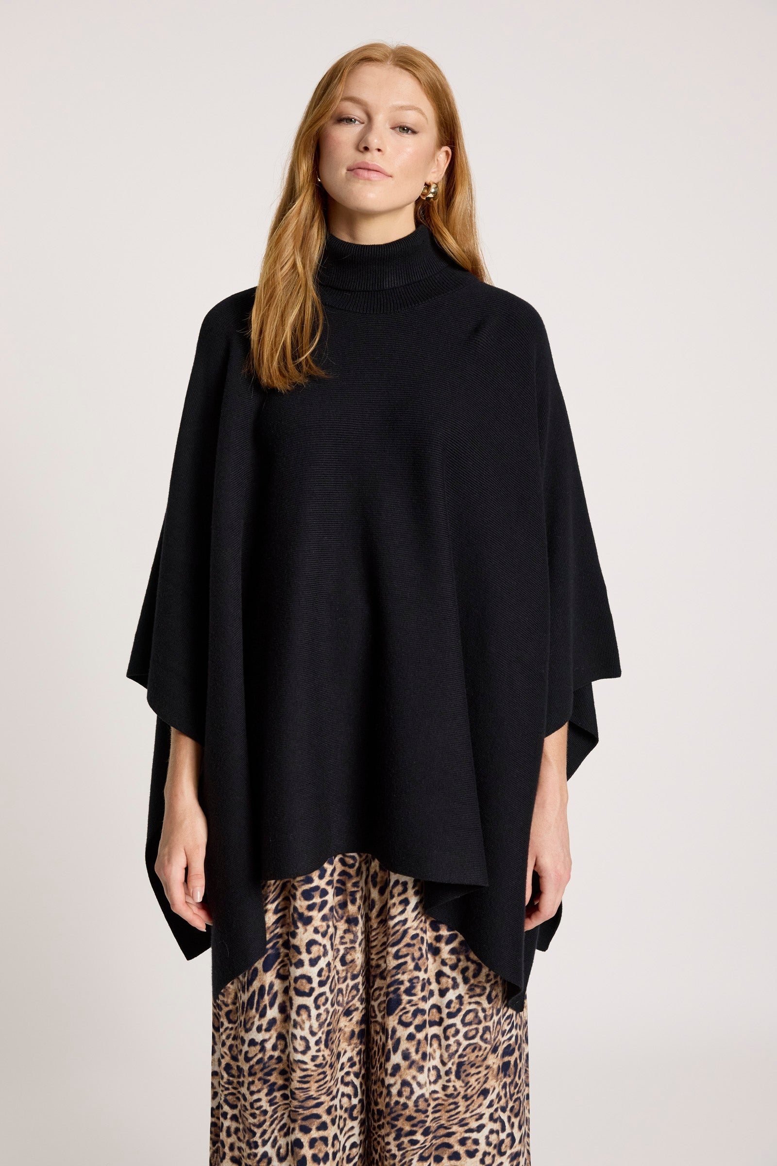 Samira Poncho