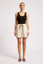Maris Splice Short - Tusk / Black