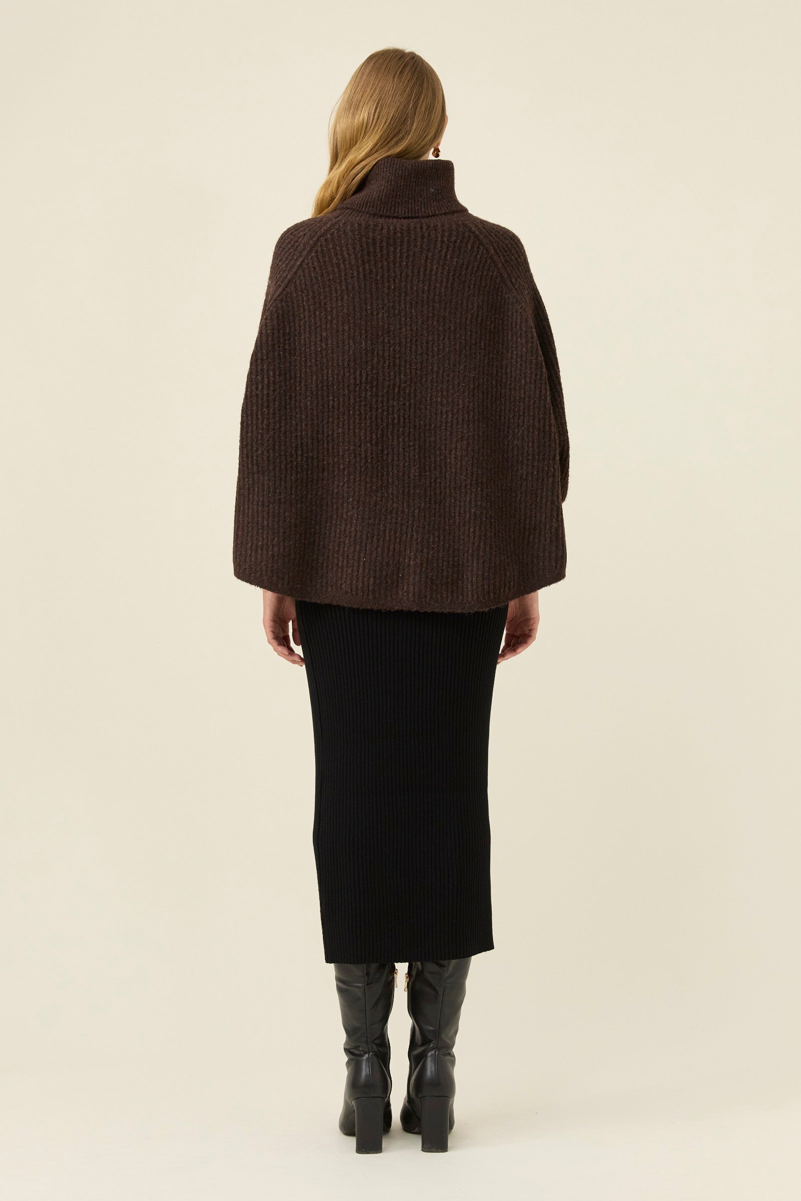 Miru Poncho