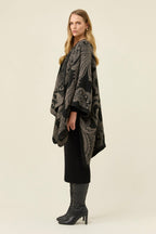 Lucia Cape