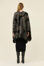 Lucia Cape