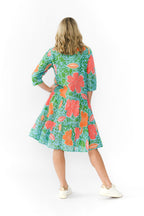 Beth Dess - Floral