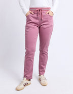 Sylvia Jogger