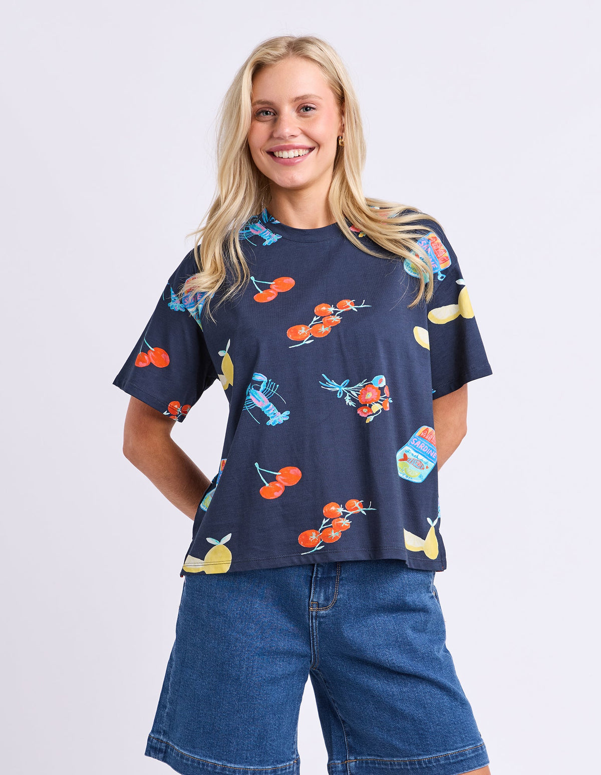 Market Tee