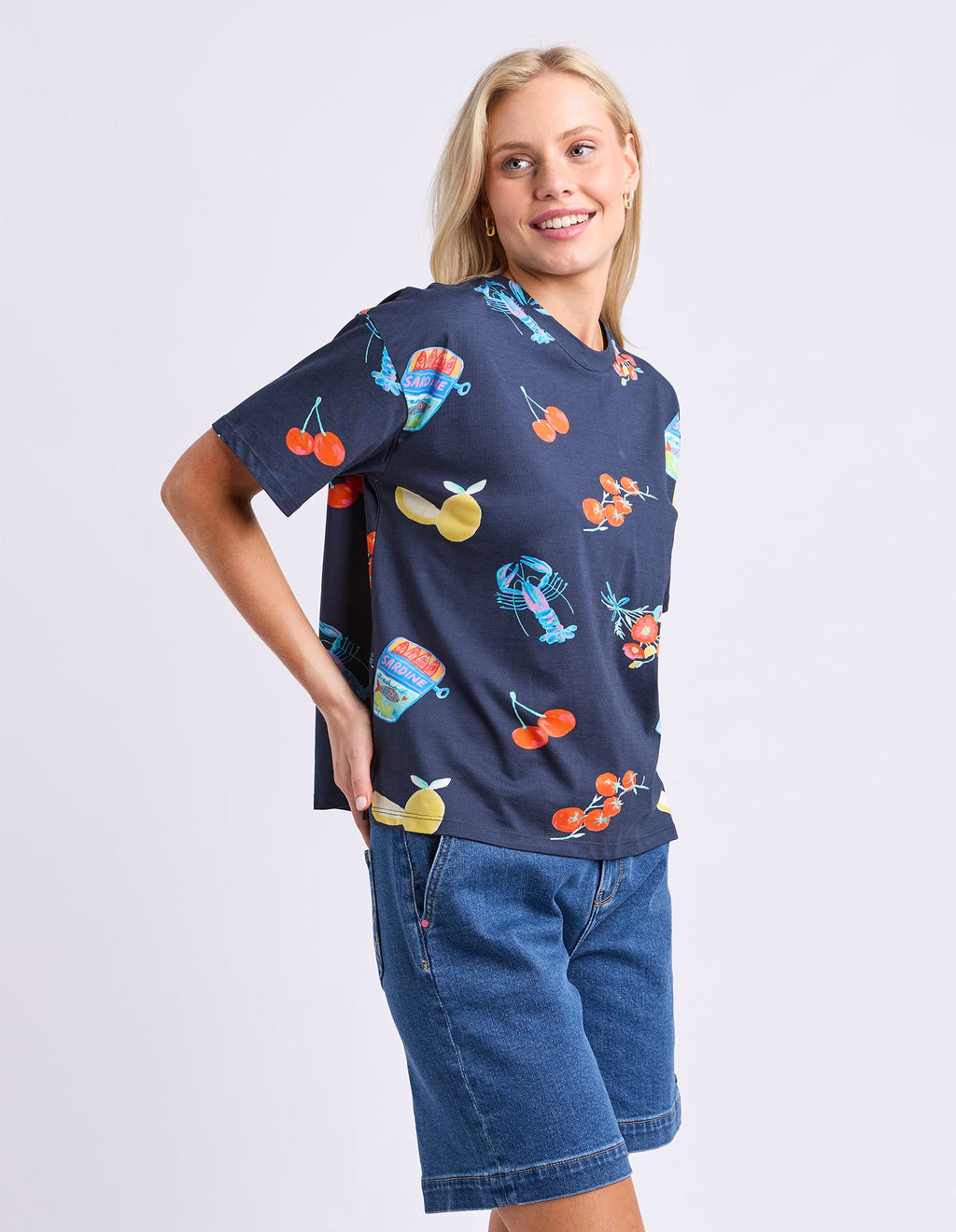 Market Tee