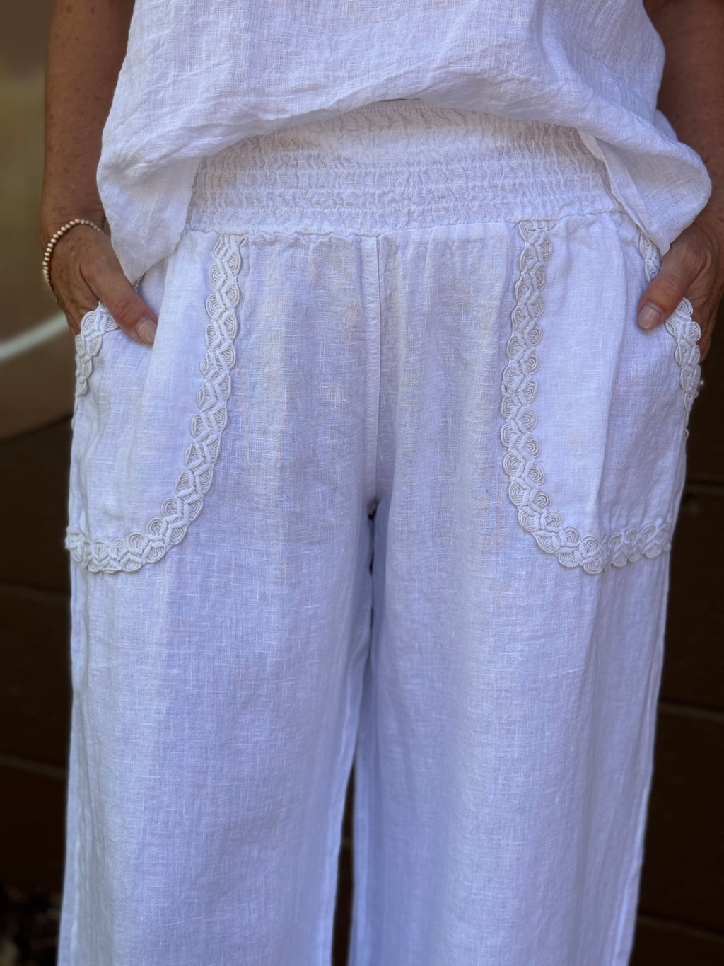 Ricamo Linen Pant