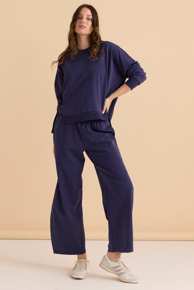 Iris Sweatshirt - Navy