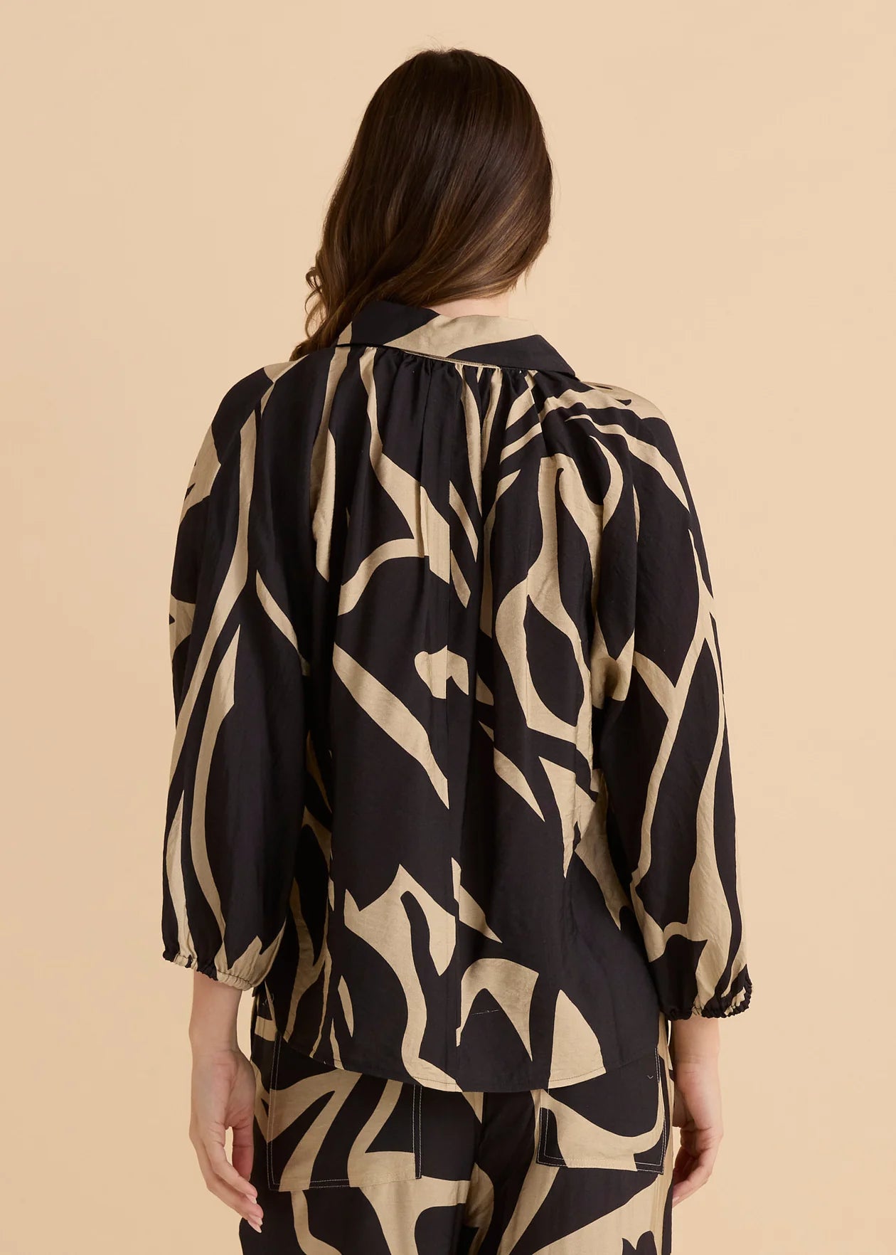 Palmer Puff Shirt - Monochrome Floral Neutral