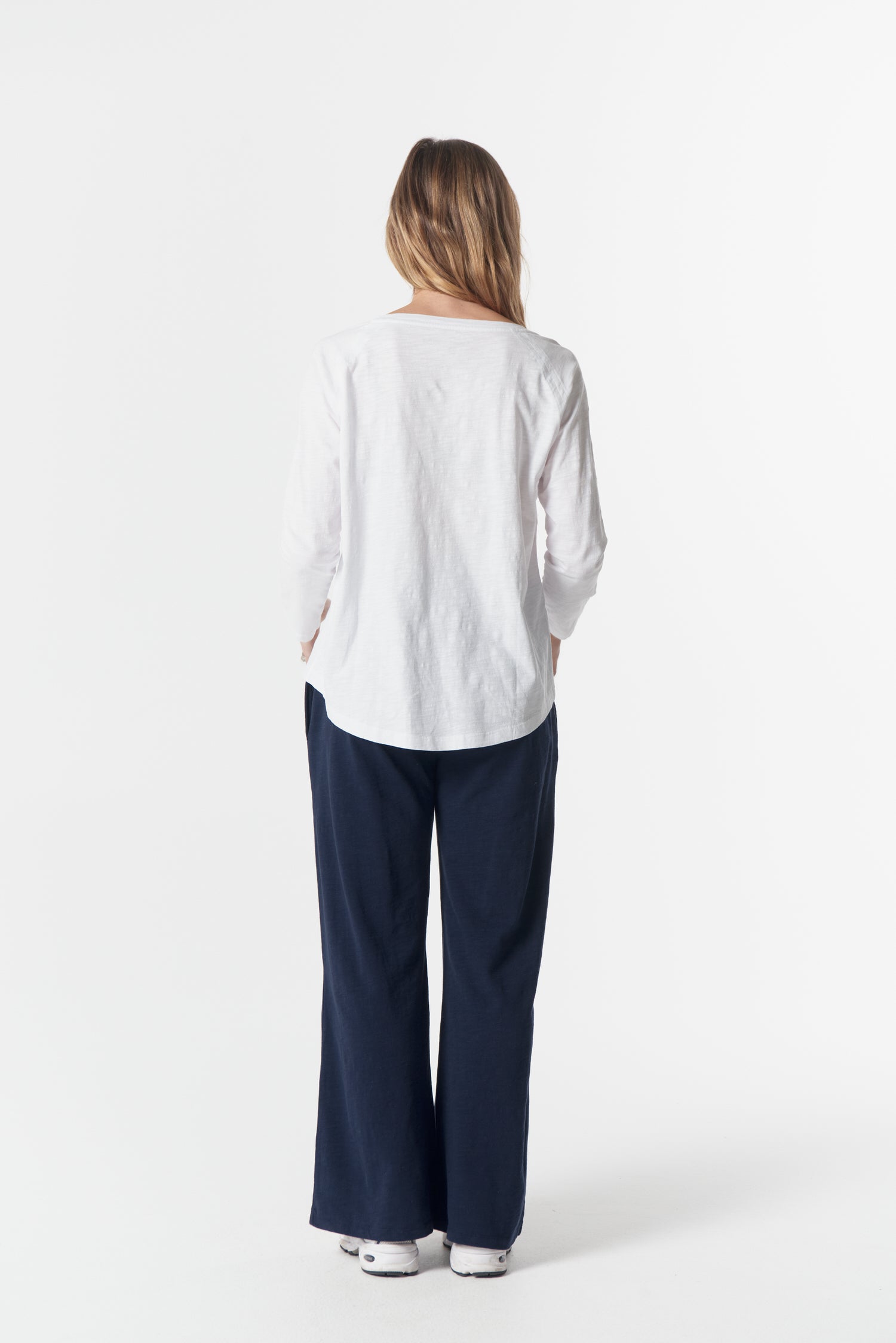 Come Back Queen Cross Long Sleeve Tee