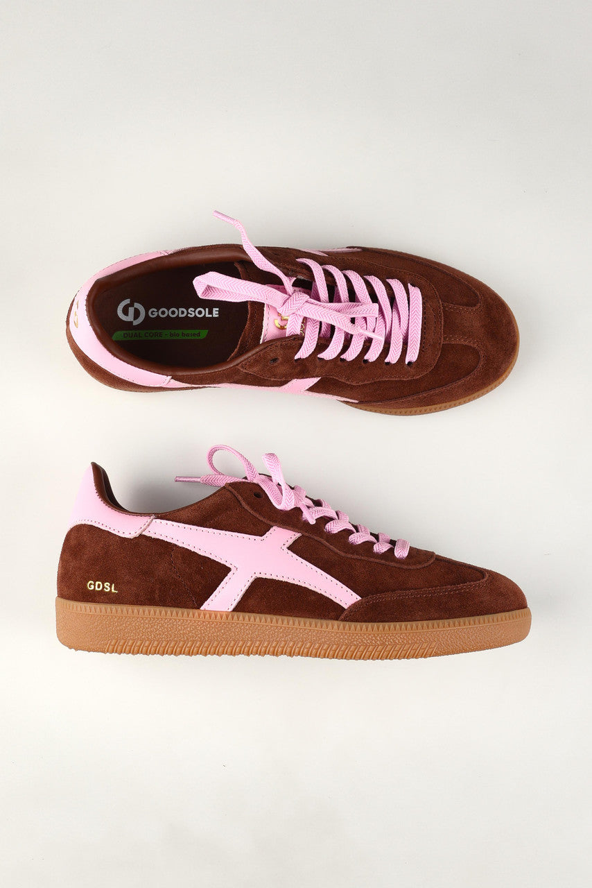 Goodsole Crossroads Suede Sneaker