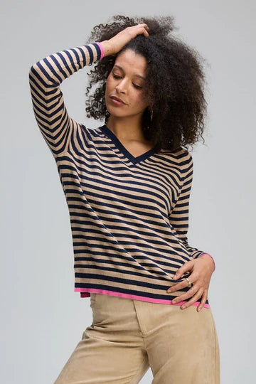 Stripe V Essential
