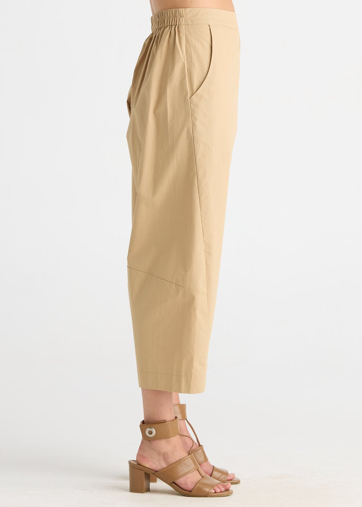 Barrel Leg Pant