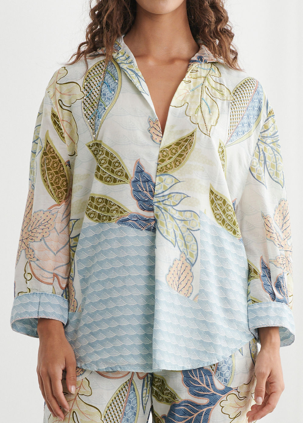 Floriental Print Collared Shirt